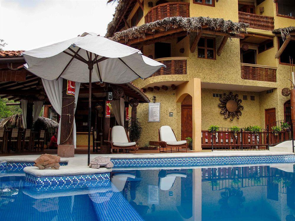 Hotel Villas Las Azucenas Zihuatanejo Exterior foto